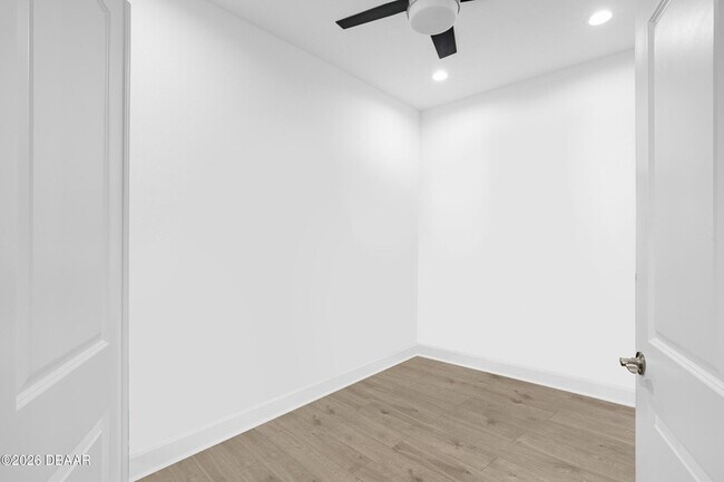 Building Photo - 568 Daiquiri Pl