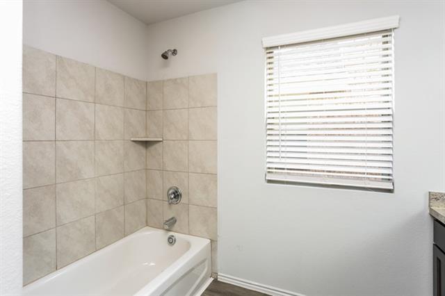 Building Photo - 1509 Matthew Dr