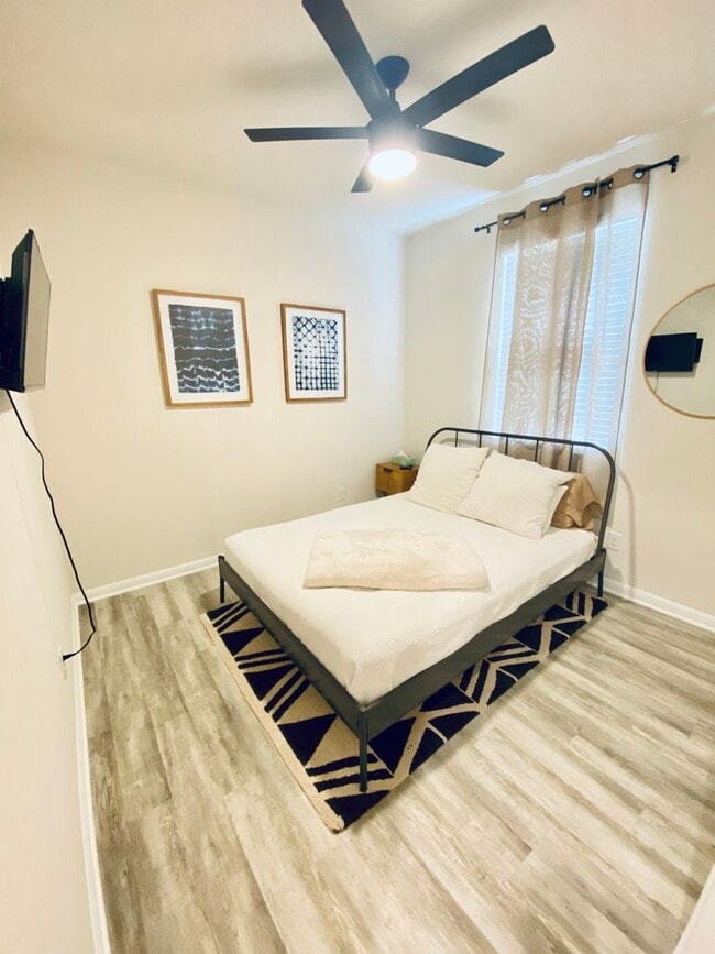 Building Photo - Amazing Floorplan - Coming Soon May 2026