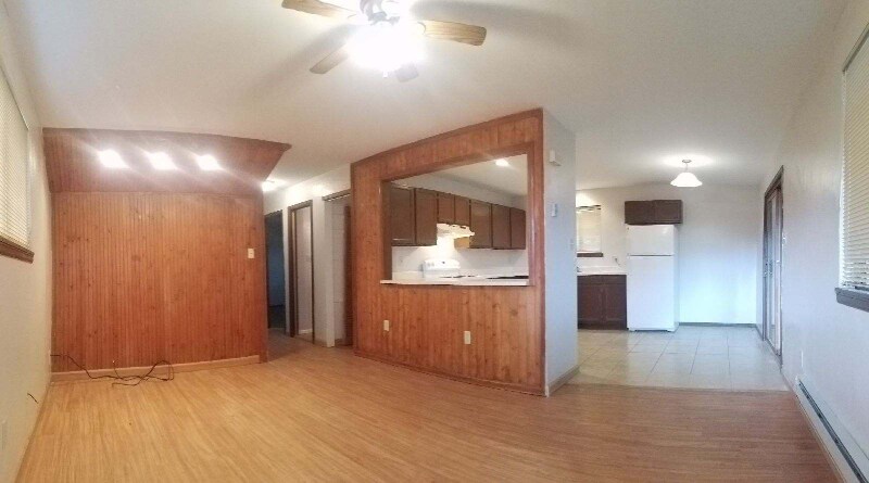 Building Photo - 2509 Wheeler Ave