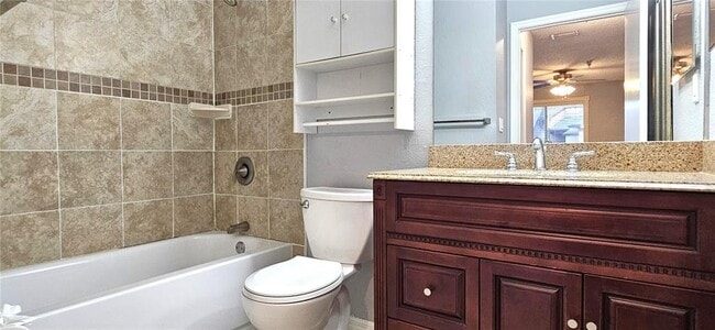 Building Photo - 10263 Gandy Blvd N