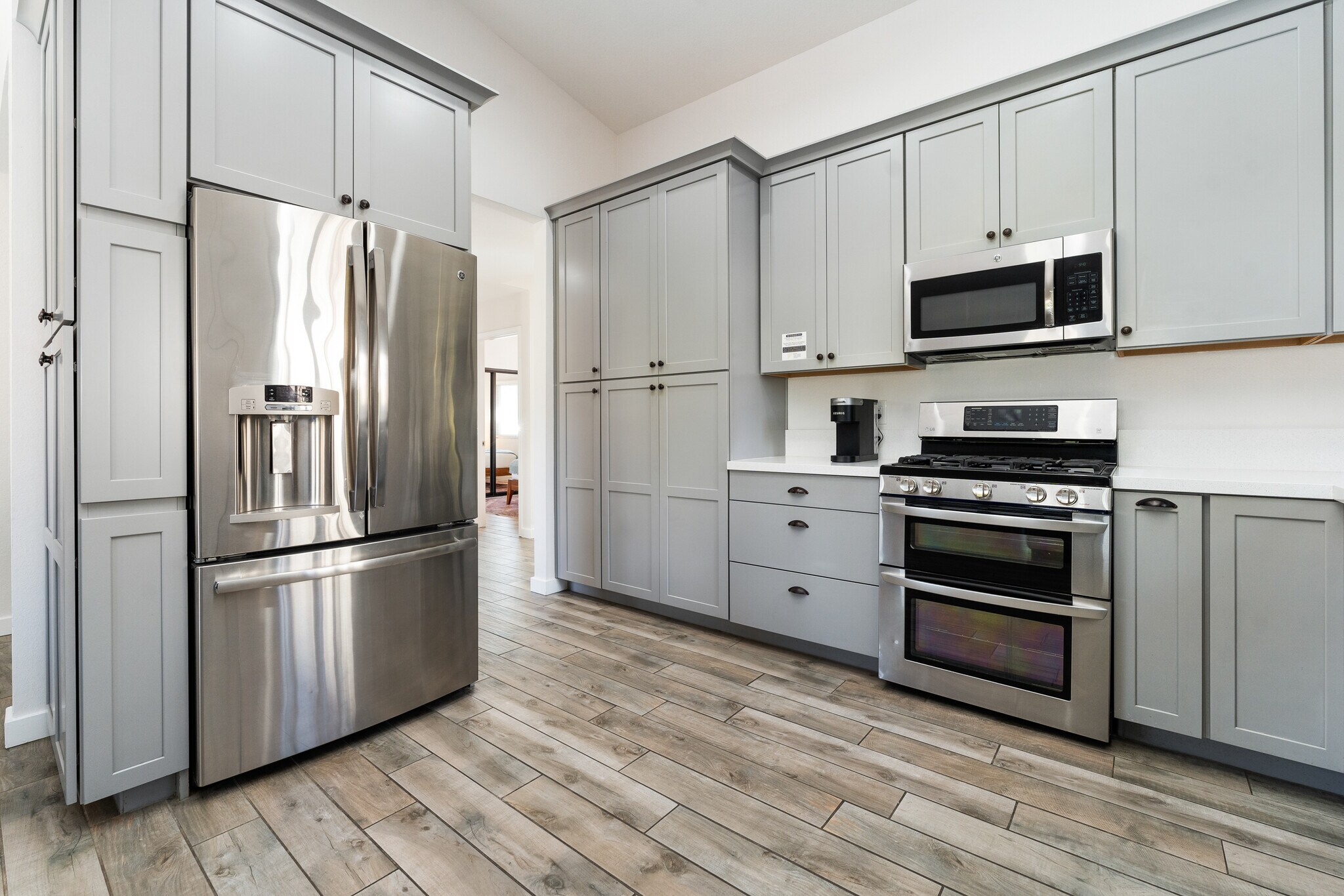 Kitchen - 79590 Port Royal Ave