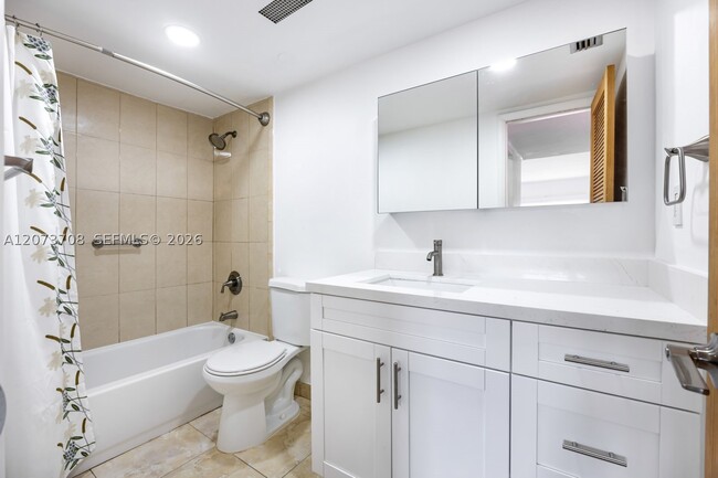 Building Photo - 8335 SW 72nd St