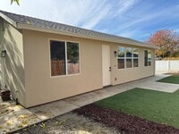 Building Photo - 677 Whyte Ave