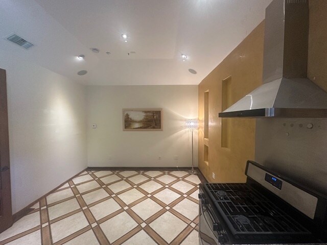 Building Photo - 44 Hackamore Ln