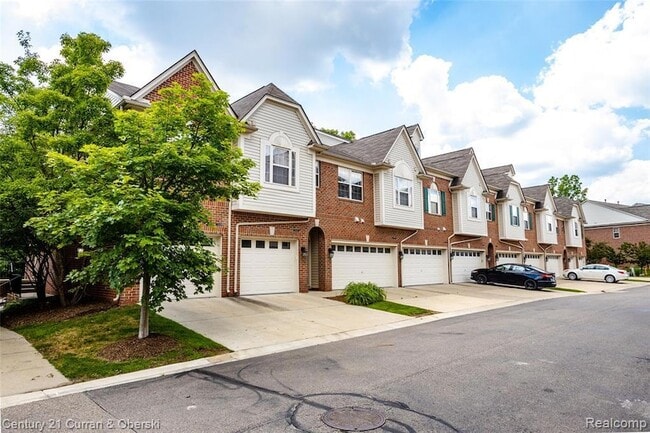 Building Photo - 39660 Rockcrest Ln