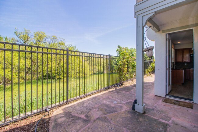 Building Photo - 4 Bedroom 3 Bathroom House | AMSI | Alexandr Metlinski