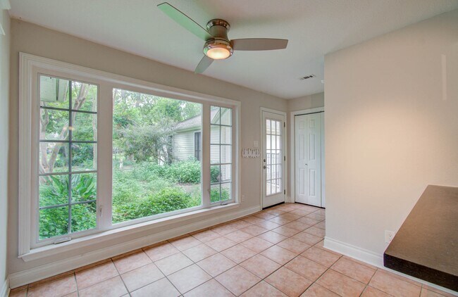 Building Photo - 16209 Wall St