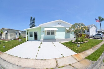 Building Photo - 1931 Coco Plum St NE