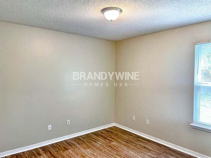 Building Photo - 7658 Collins Ridge Blvd