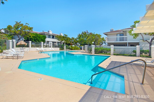 Building Photo - 3911 Camino Lindo