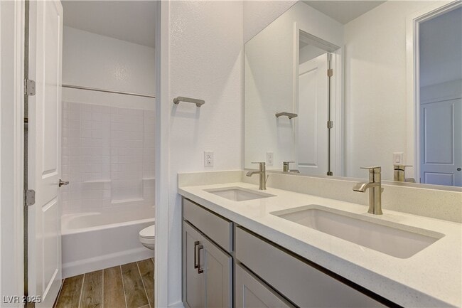 Building Photo - 1420 Song Lark Ln