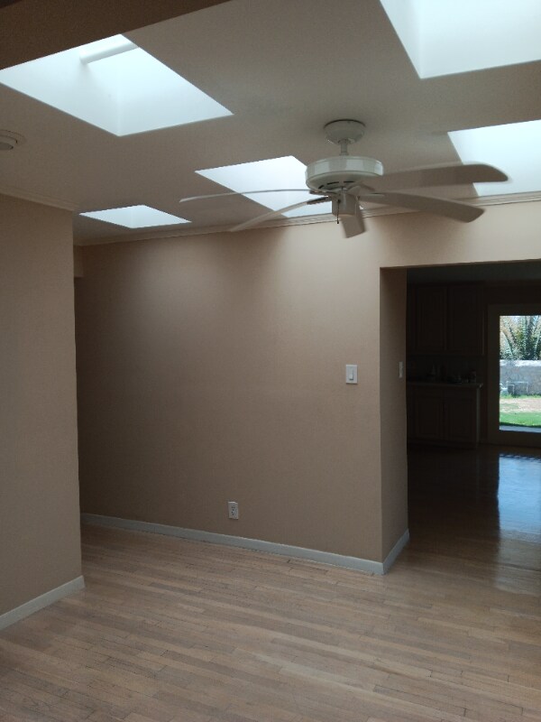 Building Photo - 309 Skyway Ln