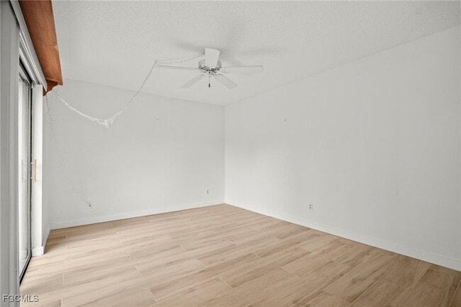 Building Photo - 1703 Park Meadows Dr