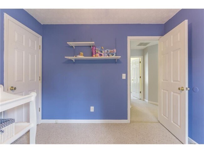 Building Photo - 2807 Forest Wood Dr