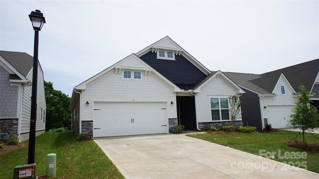 Building Photo - 137 Pampas Pl