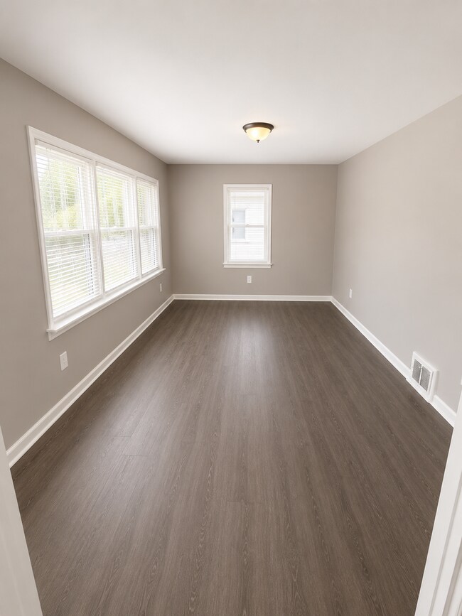 Building Photo - 24 Vierling Dr