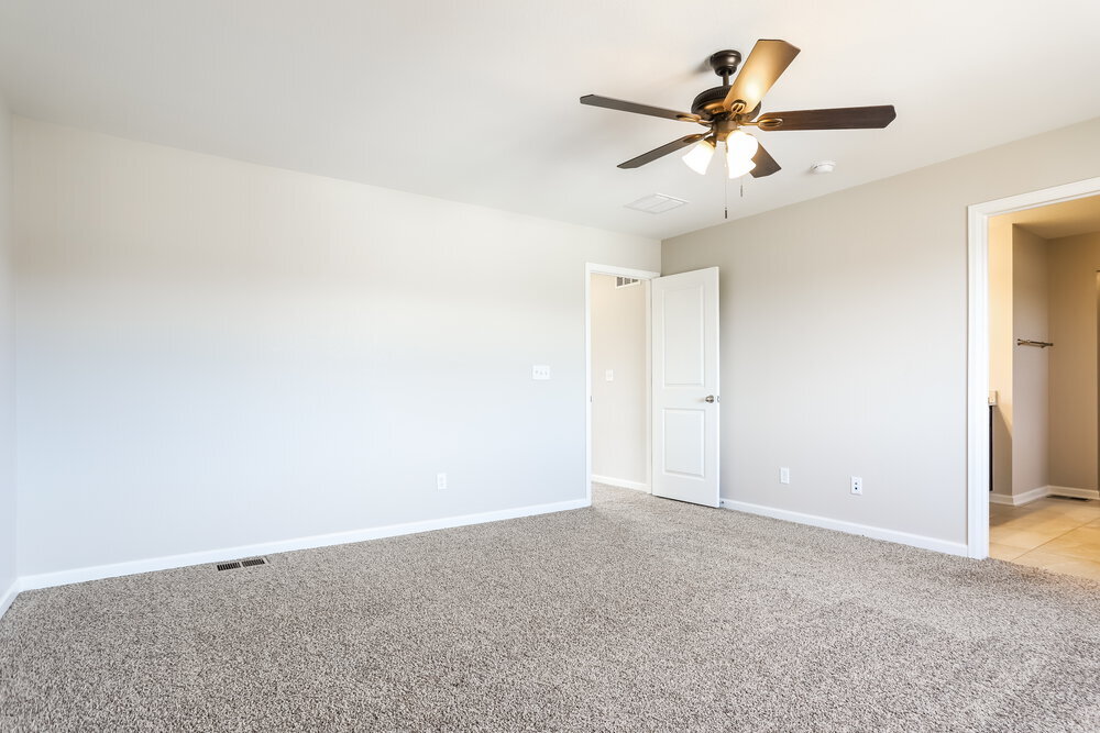 Building Photo - 7649 Blue Water Dr