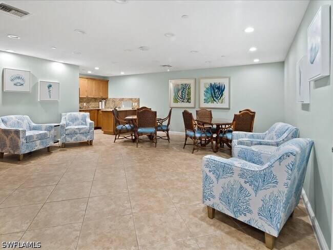 Building Photo - 990 Cape Marco Dr