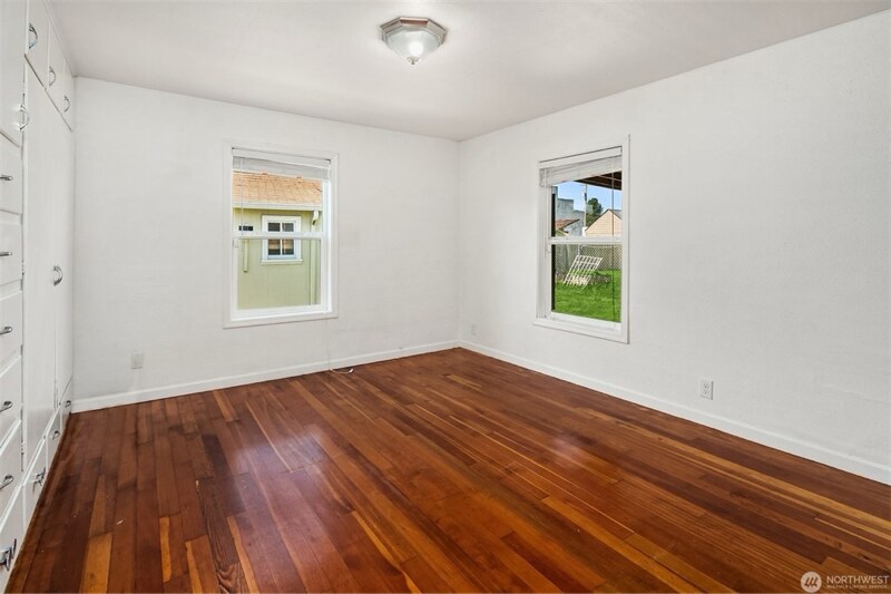 Building Photo - 1817 S 3rd St