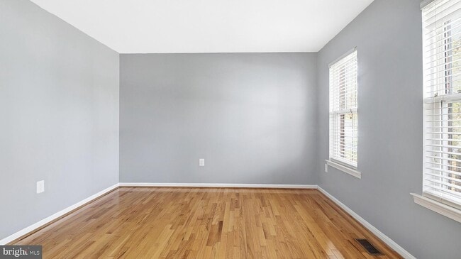 Building Photo - 14101 Kathleen Ln