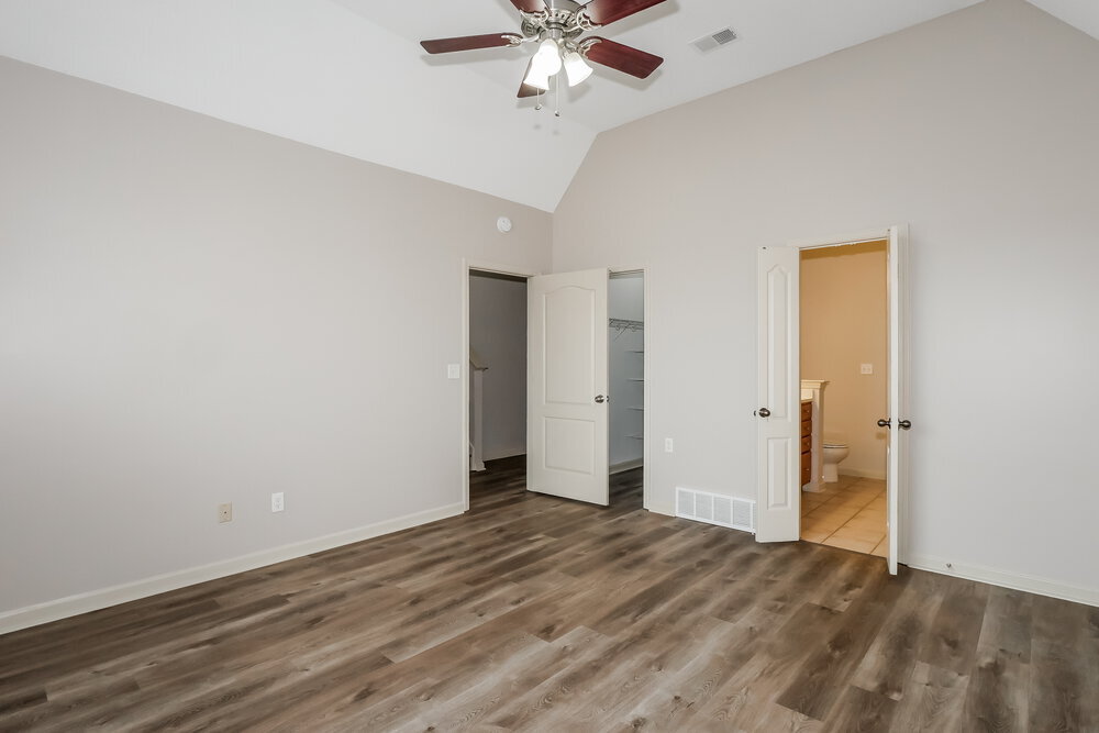 Building Photo - 1254 Carlton Ridge Dr