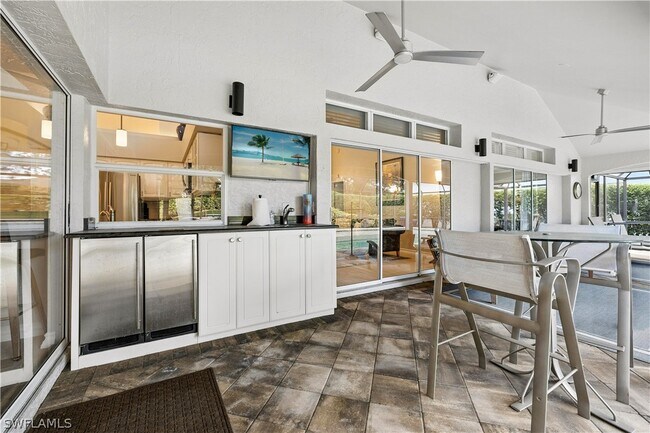 Building Photo - 6605 Southfork Ct