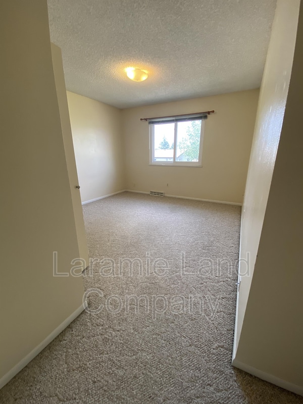 Building Photo - 1211 Downey St