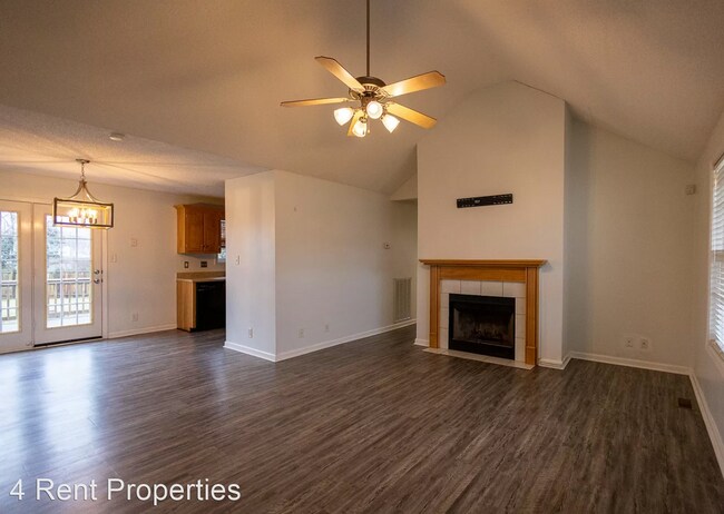 Building Photo - 3 br, 2 bath House - 1283 Meredith Way