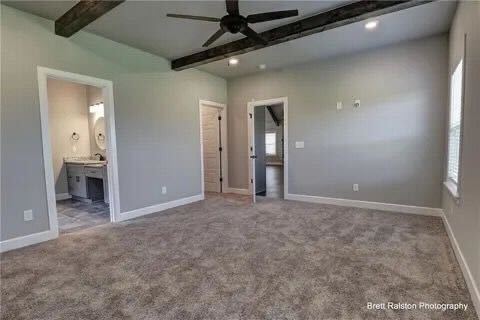Building Photo - 3701 SW Ryegrass Rd