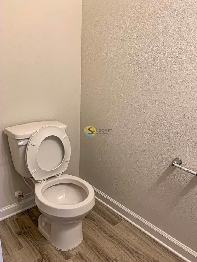 Building Photo - 3551 Rain Forest Dr W