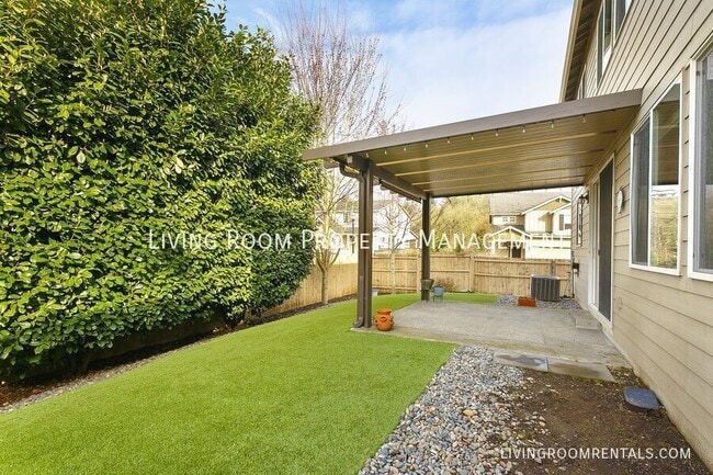 Building Photo - 10108 NE 139th Ave