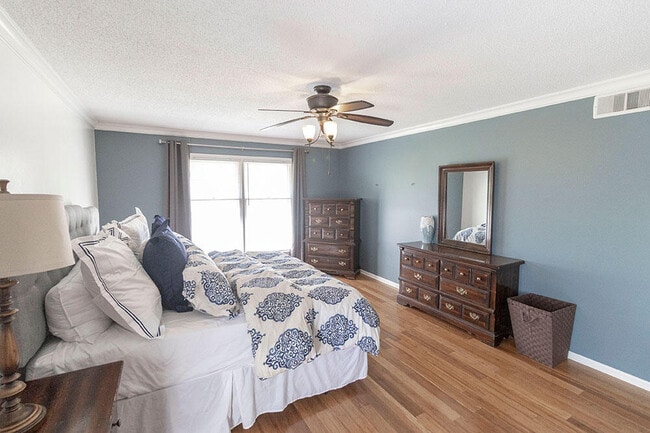 Building Photo - 2500 Bluff Blvd