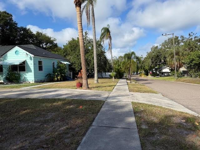 Building Photo - 1614 N Osceola Ave