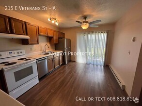 Building Photo - 215 E Veterans St