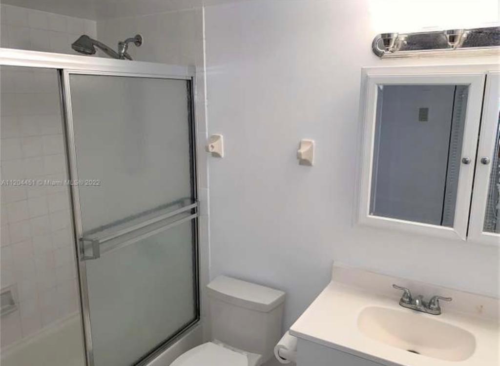 Building Photo - 8977 SW 123rd Ct