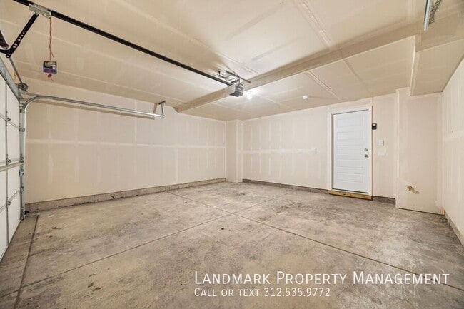 Building Photo - 6367 Ulster Dr