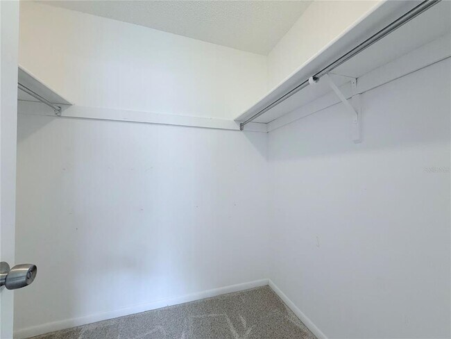 Building Photo - 11893 Raintree Dr