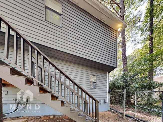 Building Photo - 1253 Blazing Ridge W SW