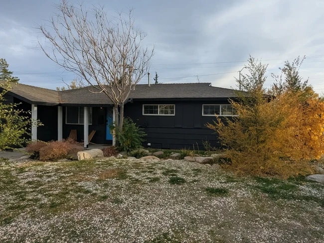 Building Photo - 3370 Downey Ave