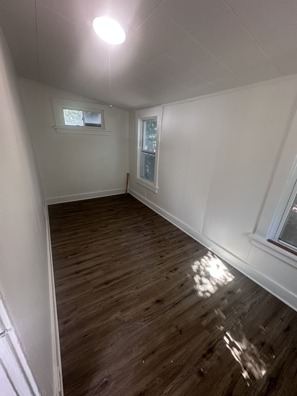 Building Photo - 1351 W 83rd St