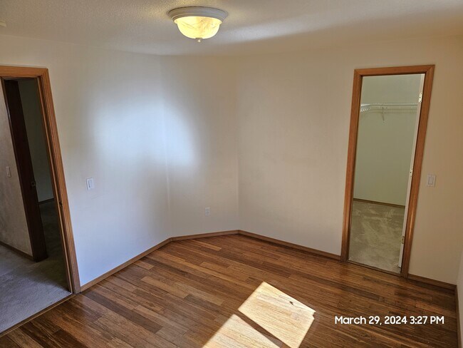 Building Photo - 21138 SW Houston Dr