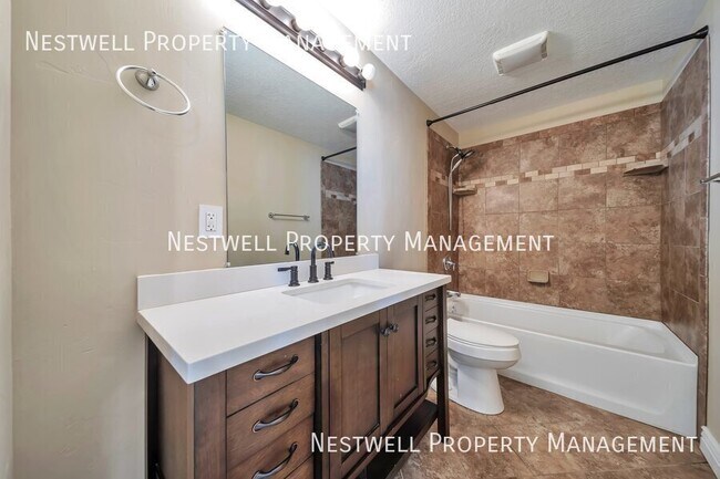 Building Photo - 5424 W Brentford Ct