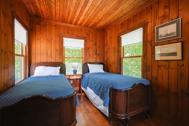 Building Photo - Winter Rental with Views of the Annisquam ...