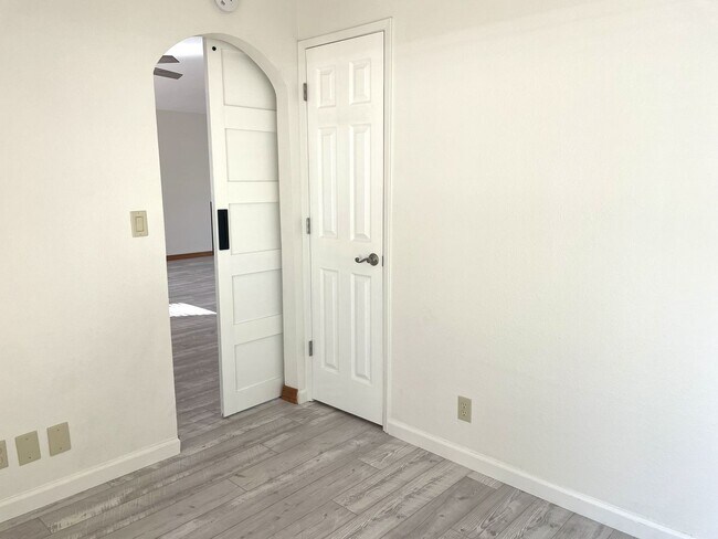 Building Photo - Open Floor plan single story home in beautiful Penn Valley, CA 95946