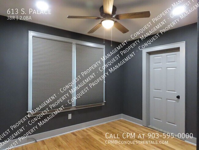 Building Photo - 613 S. Palace-