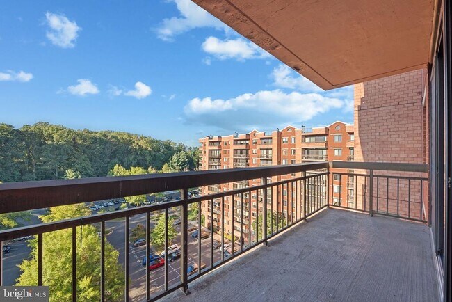Building Photo - 2230 George C Marshall Dr