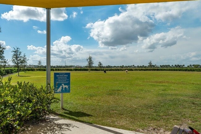 Building Photo - 4985 Coquina Pl