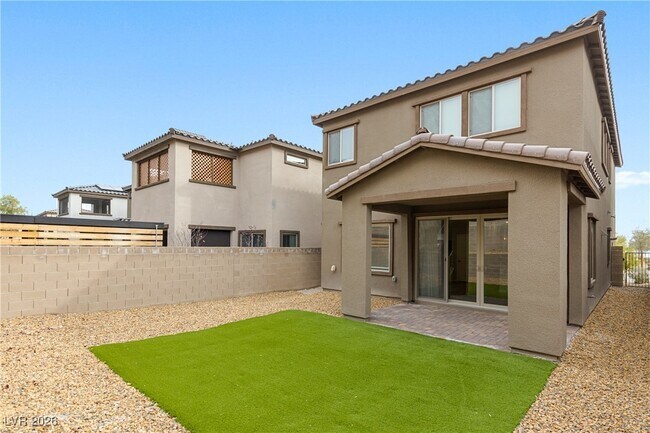 Building Photo - 2383 Ridgeline Wash St