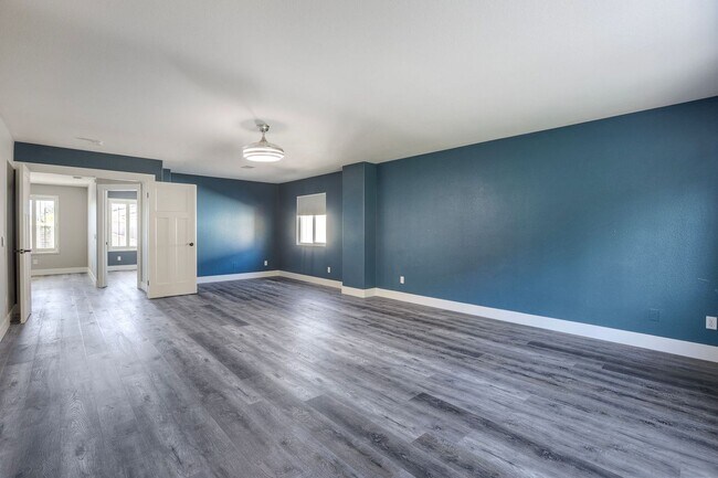 Building Photo - Spacious 5-Bedroom Lake Rancho Viejo Rental with Loft & No Rear Neighbors